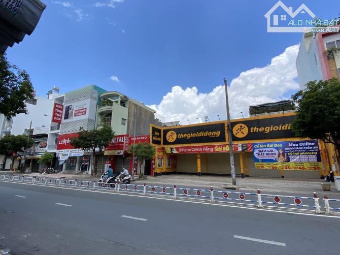 DUY NHẤT MẶT TIỀN TỈNH LỘ 10 40MX75M CN 3000M2 ĐẤT THỔ CƯ GIÁ 260TY3 CÒN TL