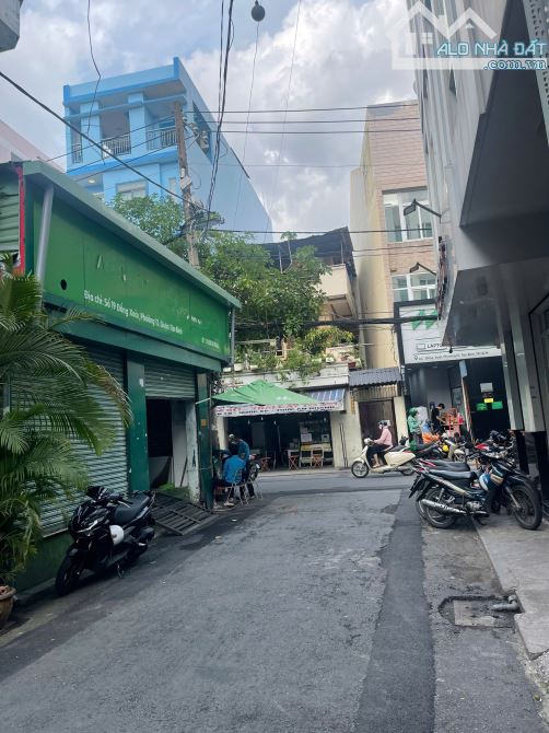 Rẻ!!! 4x20m - sẵn kết cấu 5 tầng - xe hơi tận nhà giá chỉ 10 tỷ hơn ngay khu Bàu cát