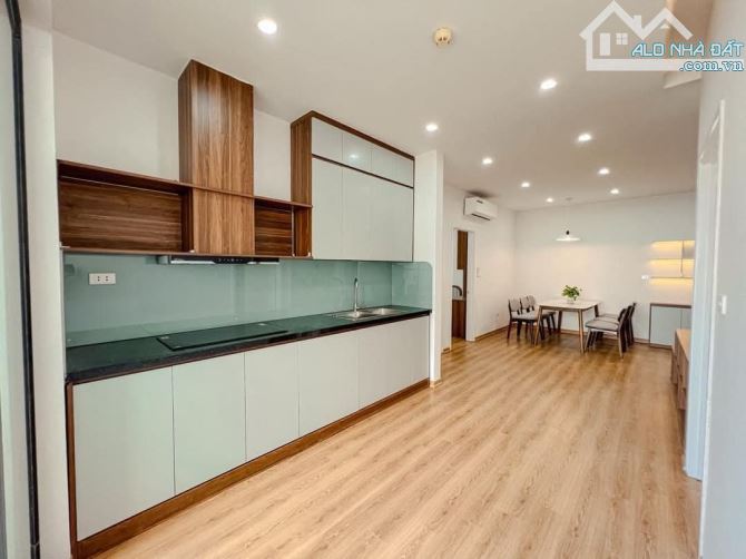 Bán nhà Kim Giang – Thanh Trì, lô góc 41m² x 8 tầng thang máy, kinh doanh, giá 13.55 tỷ