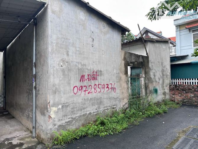 Bán đất ngõ 15 Trần Phú, Liên Bảo giá 2,4 tỷ. LH