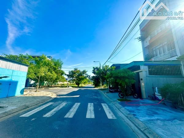 🏩 Bán Nhà mt Hòa Phú 5 sát khu E, 80m2, 4.19 tỷ tl