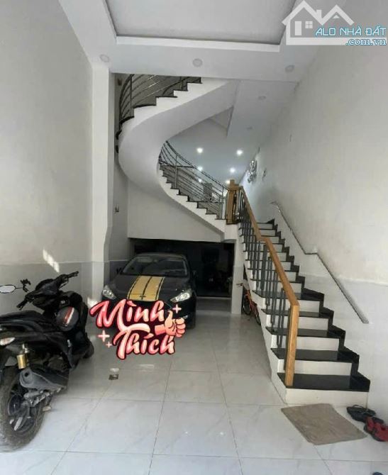 Bán nhà Cao Thị Chính, 5 tầng, 60m2, chỉ hơn 7 tỷ, Phú Thuận, Quận 7