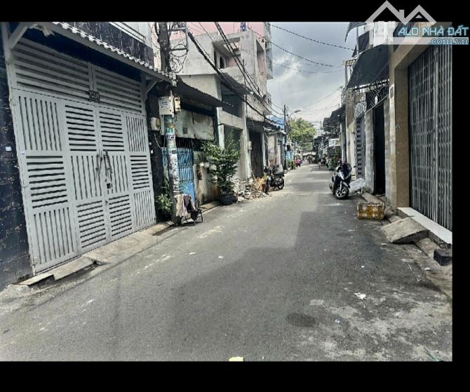 HXH 5M 1 TRỤC - 2 TẦNG - 42M2 - CHỈ 5 TỶ3 * Nhà HXH thông 1 trục , XH vào nhà OK