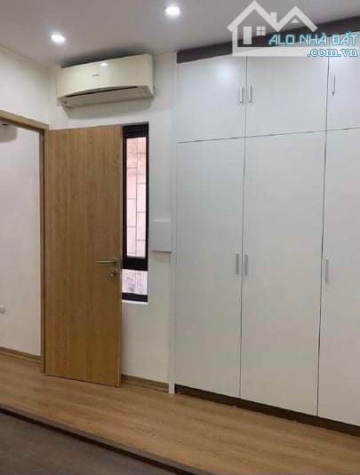 BÁN NHÀ PHỐ VĨNH PHÚC. 5 TẦNG 7 NGỦ. GẦN Ô TÔ. Ở & VÀ CHO THUÊ DÒNG TIỀN.