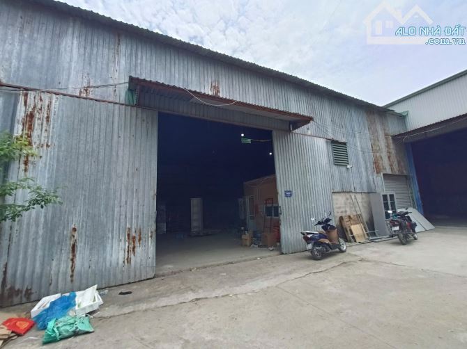 Cho thuê 400m2 Kho có VAT, Container đỗ cửa tại Đông Mỹ, Thanh Trì, HN