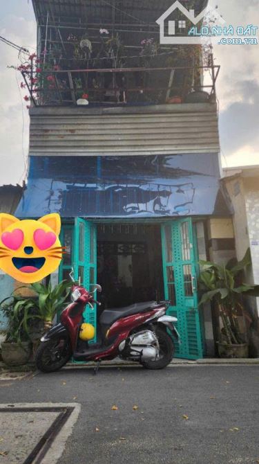 Bán nhà Trung Mỹ Tây , quận 12