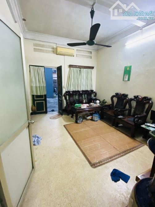 NHÀ PHỐ ĐỐNG ĐA  - ĐƯỜNG LÁNG -Ô TÔ - KINH DOANH , DIỆN TÍCH 95M ,GẦN BA ĐÌNH GIÁ 16.2 TỶ