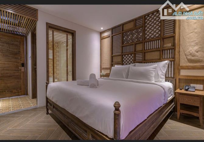 BÁN KHÁCH SẠN BOUTIQUE ĐƯỜNG VÕ NGHĨA, SƠN TRÀ, ĐN. 5 TẦNG X 300M2. GIÁ 5X TỶ