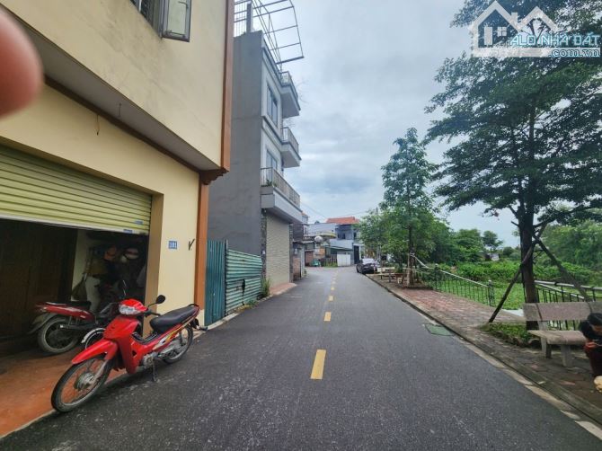 Siêu đẹp, bán đất Đặng Xá gia lâm, 62m - ô tô tránh - kinh doanh - 6.x tỷ.