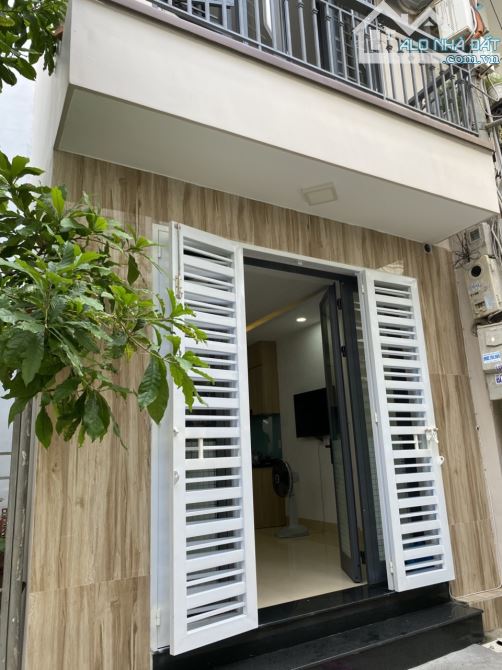 BÁN NHÀ 3,5 TẦNG, RẤT ĐẸP, KHU PHỐ TÂY, HẺM HÙNG VƯƠNG, GIÁ 5,5 TỶ. CC13.5