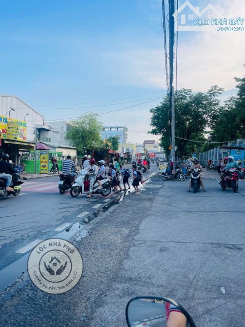100m2, BÁN NHÀ MẶT TIỀN TÔ NGỌC VÂN, 5 TẦNG, Q.12, NHỈNH 8 TỶ