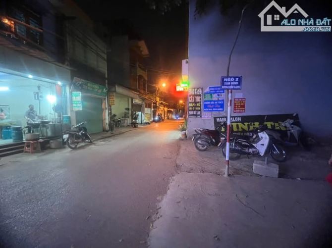 bán gấp mảnh đất trục chính Liên Ninh ô tô tránh kinh doanh đỉnh 8.3 tỷ