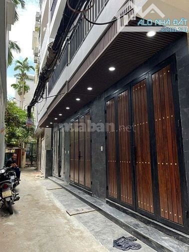 BÁN NHÀ 5 TẦNG CÓ THANG MÁY Ô TÔ NGỦ - GẦN MẶT PHỐ ÂU CƠ TÂY HỒ – CHO TÂY THUÊ ỔN ĐỊNH.
