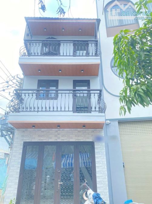Bán nhà mới * 3 tầng * chỉ 2.39t. ngay phan anh