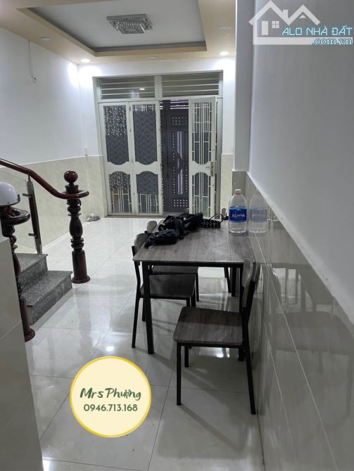 BÁN NHÀ ĐƯỜNG NAM KỲ KHỞI NGHĨA, CHỖ ĐỂ XE HƠI MIỄN PHÍ, QUẬN 3
