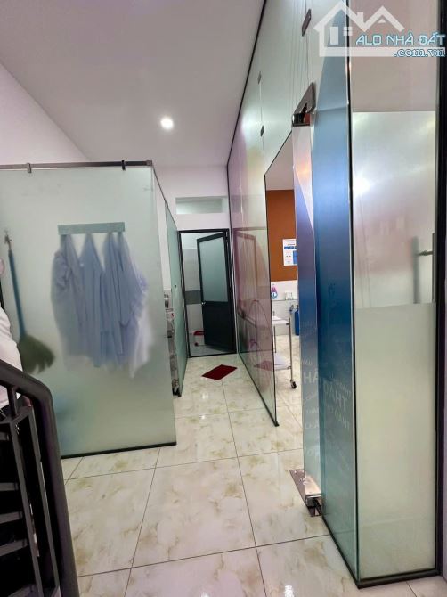 Mặt tiền đường kinh doanh ngay Quang Trung, phường 12 - Nhà 2 tầng DT 8x10, SHR - 7.95 tỷ - 10