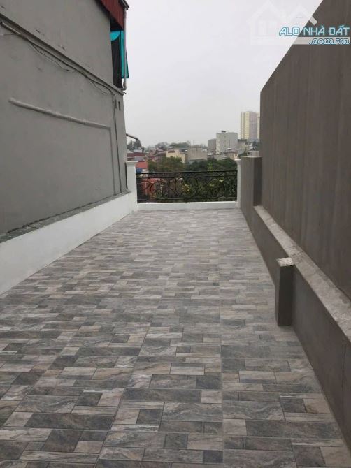 Bán nhà mặt hồ Hương Viên 75m2, 5T thang máy, mới đẹp, siêu hiếm. Giá 28.8 tỷ sổ đỏ đẹp