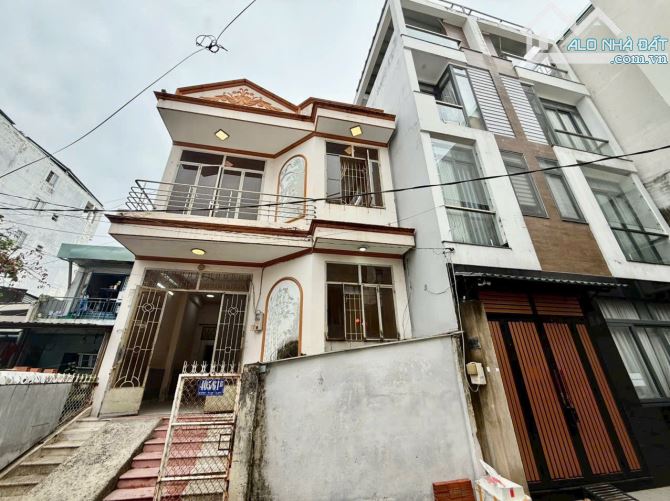 Chỉ từ 12 tỷ có ngay căn nhà hẻm xe tải ngang 6m đường xvnt quận bình thạnh - 11