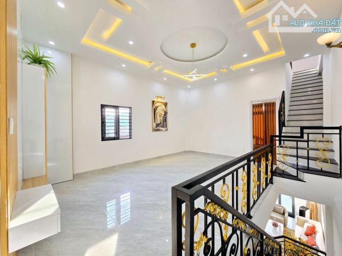 ❌❌Căn Nhà 3 tầng 2 Mặt Tiền Sân Vườn Diện tích Rộng: 117m2 trục Đường 5m5 Quận Cẩm Lệ - 11