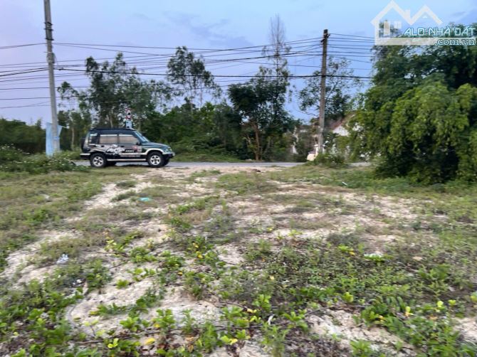 Lô SIÊU ĐẸP ngay đường THANH NIÊN CỬA KHE- DT KHỦNG 2055m2 - Giá CHỈ 7tr/m2 - 1