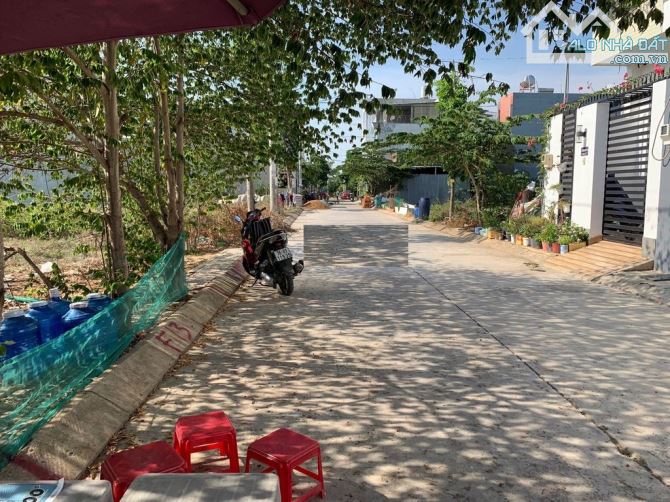 Bán đất dự án Làng Đại Học P Long Phước Quận 9 cũ đường số 9 nền F13 (53m2) 2.9 tỷ - 1