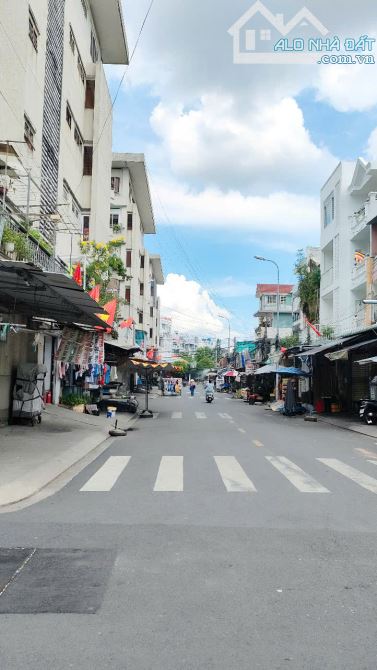 Chỉ 40 triệu/m2 sở hữu ngay căn hộ chung cư 65m2 - 3PN gần trường ĐH Văn Lang, sân bay P5 - 1