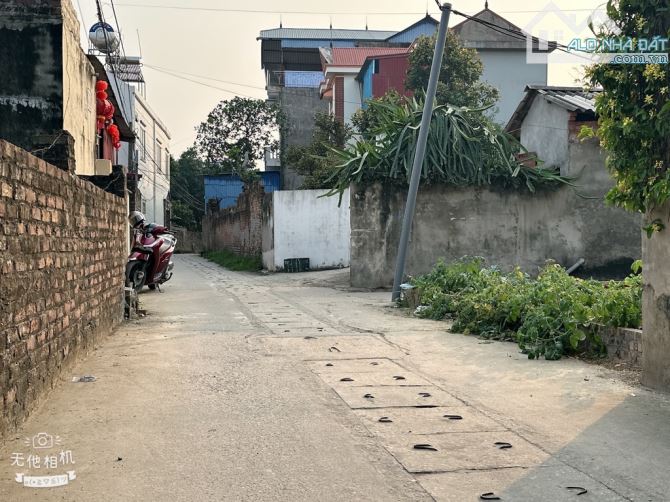 Tân Dân sóc sơn - Lô góc cực phẩm. Mặt tiền rộng bìa làng ô tô tránh nhau - 1