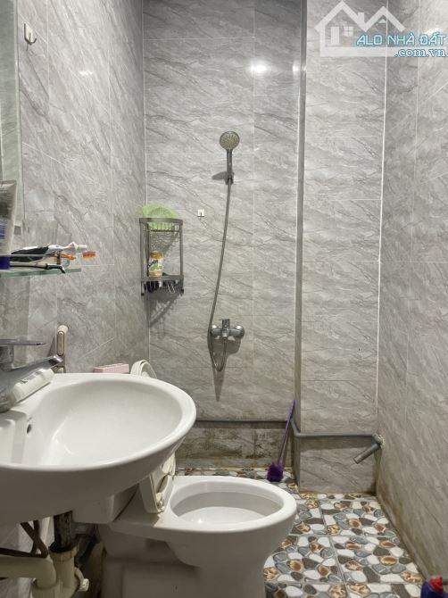 Bán nhà mặt tiện Trương Văn Hiến, Ngũ Hành Sơn, 90m2 có 4 tầng, giá nhỉnh 8 tỷ. - 1