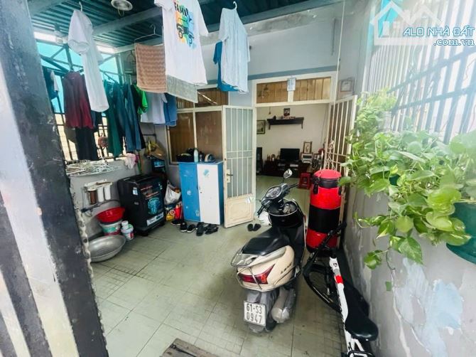 Nhà cấp 4 đường THỚI AN 11, phường THỚI AN, Q12, dt 76,8m2 (4mx19,2m). 3,68Tỷ - 1