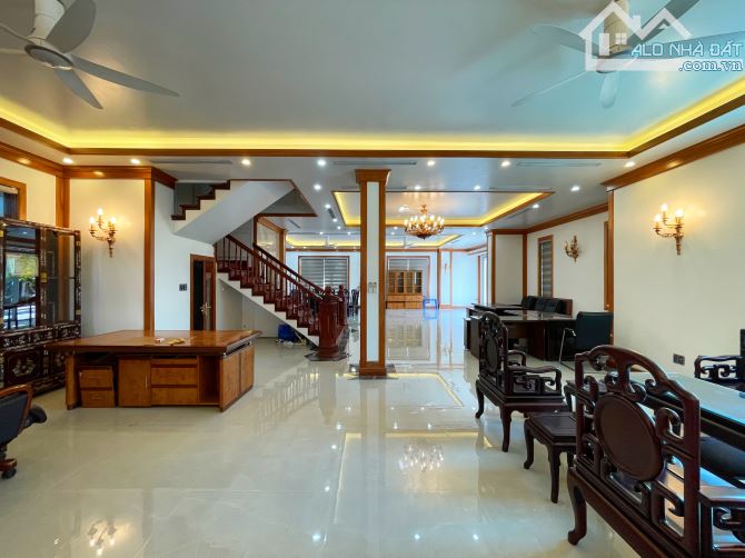 Biệt thự lô góc tuyến 3 Lê Hồng Phong - 315m2 - Đường 25m - 1