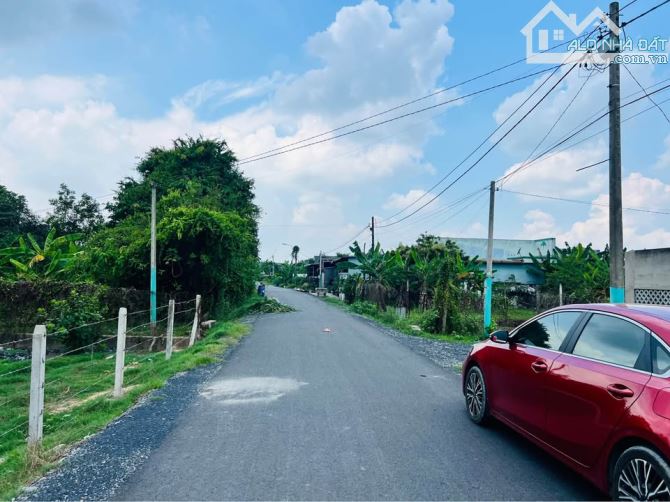 CHÍNH CHỦ - cắt lỗ bán gấp lô đất 80m2 gần chợ Việt Kiều giá 650 triệu thương lượng - 1