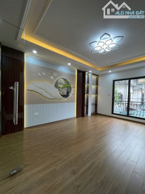 BÁN NHÀ PHỐ TAM KHƯƠNG – HAI MẶT THOÁNG – Ô TÔ VÀO NHÀ – KINH DOANH ĐỈNH - 1