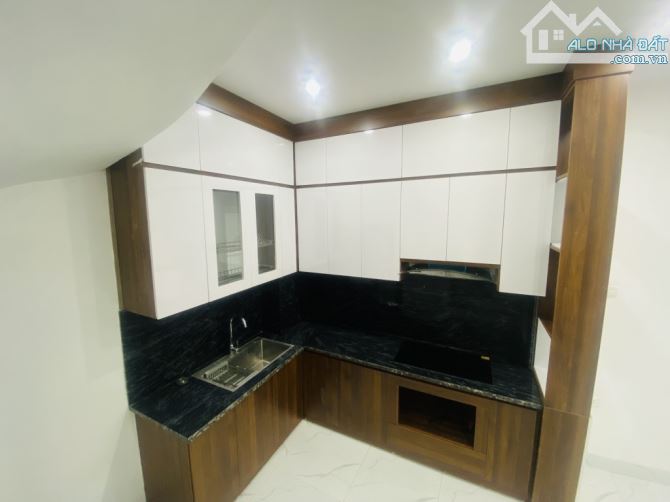 BÁN NHÀ NGỌC THUỴ LONG BIÊN Hà Nội OTO ĐỖ CỔNG - 1