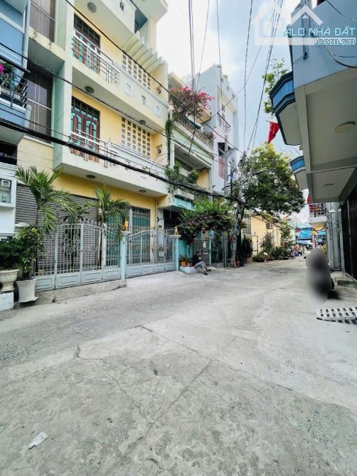 Q8 4x18M NỞ HẬU 5.4M 4 TẦNG 4PN HXH GẦN KHU HÀNH CHÍNH QUẬN 8 GẦN CHỢ TRƯỜNG 7.xT - 1
