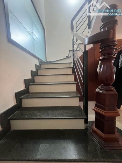 Bán Nhà HXT Bạch Đằng P2 Tân Bình, 5 tầng 70m2 chưa đến 14 tỷ - 1