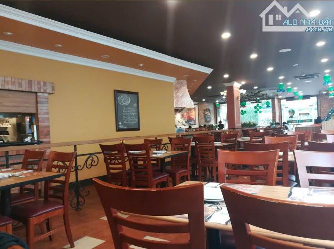 Bán Nhà Góc 2 Mặt Tiền Đầm Sen Nước Q11 - Ngang 9M, 180m2 - Thu Nhập 133tr/Th - Chỉ 3X Tỷ - 1