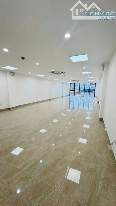HẠ CHÀO 1 TỶ GIÁ MỚI 72 TỶ SỞ HỮU TÒA VĂN PHÒNG MẶT PHỐ, MT 6M , 7 TẦNG THANG MÁY - 1