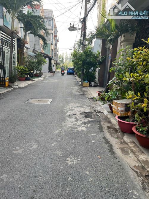 BÁN NHÀ C4–HẺM 6M CÓ LỀ–THÔNG PHẠM VĂN BẠCH–TÂN SƠN, P.15, TÂN BÌNH – 4,2x13M – GIÁ 6,3 TỶ - 1