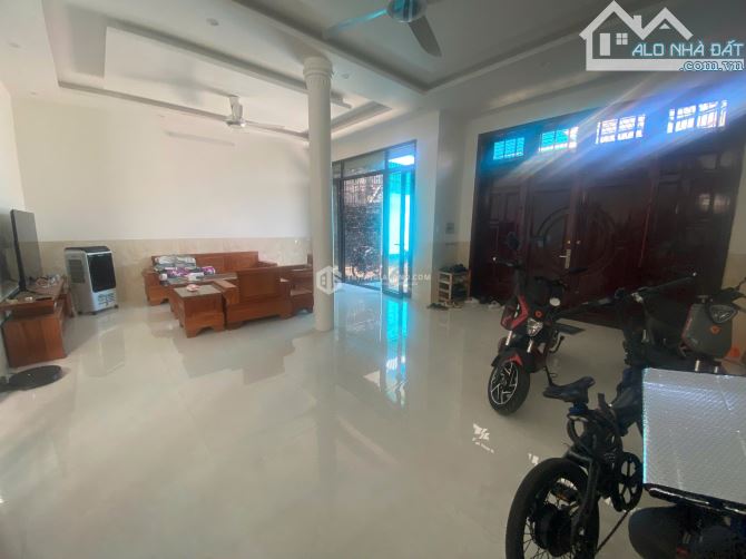 BÁN BIỆT THỰ MINI 2 TẦNG PHƯỜNG 10, 178M2 - GIÁ 8.2 TỶ CÓ TL - 1