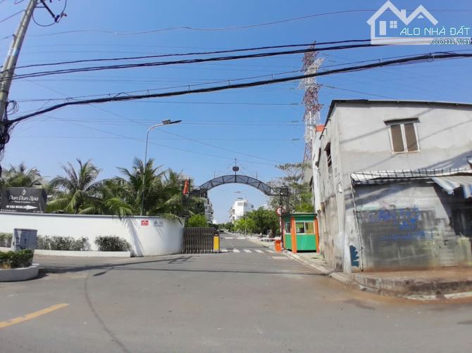 🏡 CẦN BÁN NHÀ ĐẸP QUẬN 12 - HẺM 12M - THIẾT KẾ ĐỘC ĐÁO - FULL NỘI THẤT CAO CẤP-GIÁ TỐT - 1
