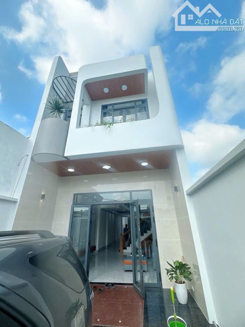CHÀO BÁN CĂN NHÀ GÁC LỬNG ĐỐI DIỆN CÔNG TY CHANGSN, KCN THẠNH PHÚ - 1