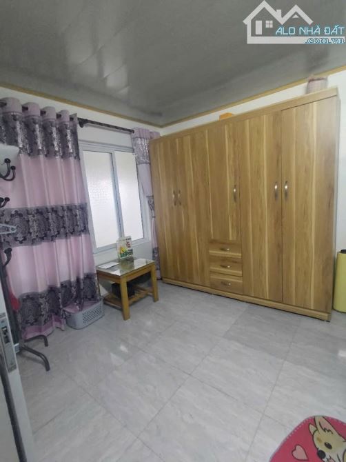 Bán nhà 1,5 tầng ường ô tô đỗ cửa,trước nhà đỗ được 10 chiếc khu ngọc châu, tp hải dương - 1