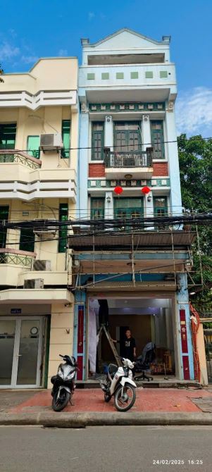 BÁN NHÀ 4 TẦNG, mặt phố ĐẠI LỘ HỒ CHÍ MINH - 1