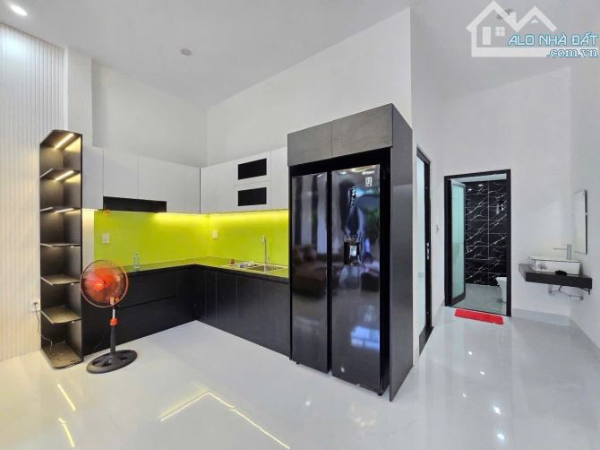 NHÀ 2 TẦNG KIỆT Ô TÔ THÔNG NGUYỄN XUÂN HỮU - CẨM LỆ - ĐÀ NẴNG - 1
