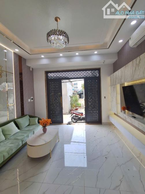 Bán Nhà 4 Tầng BTCT Huỳnh Tấn Phát -Quận 7- 51M2 - 1