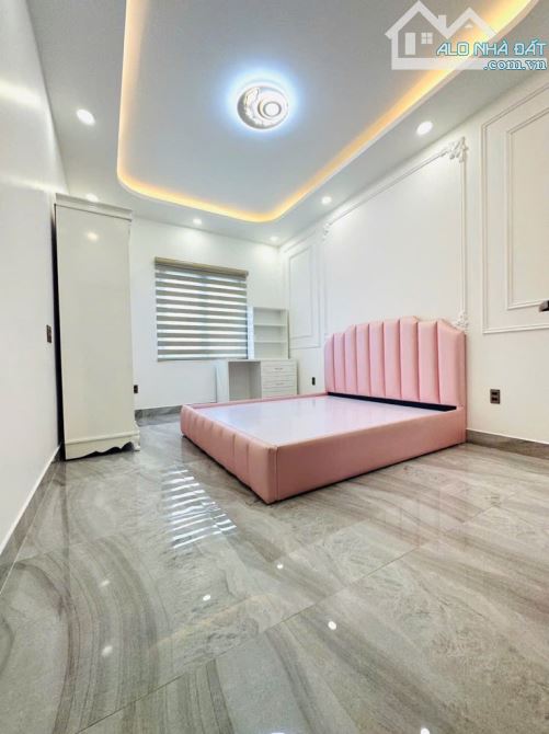 Bán Nhà Siêu Đẹp Phường 5 Tân Bình,Ngang 7M ,60M,4 tầng, 11.x tỷ - 1