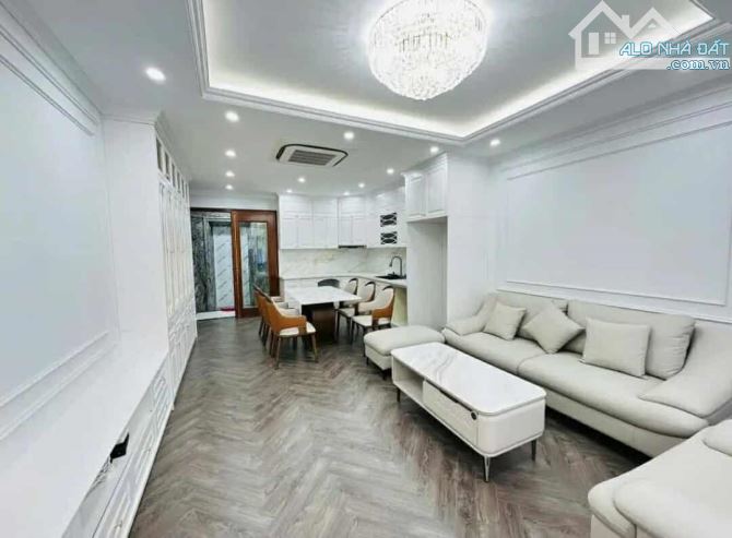 CẦN BÁN NHÀ MỚI KOONG 5 TẦNG, TRẦN KHÁT CHÂN, SỔ ĐỎ 35M; 5,9 TỶ - 1