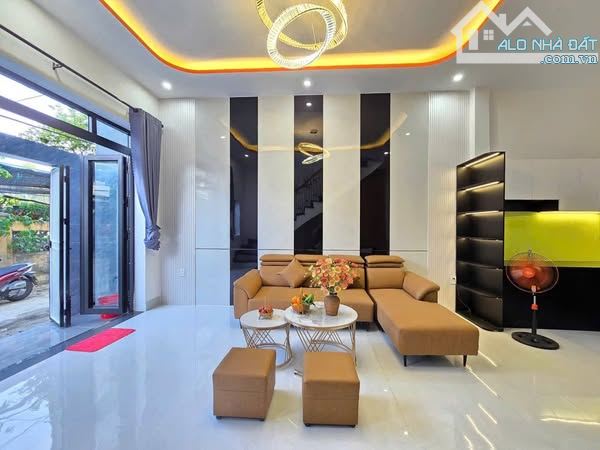 🔥 SIÊU PHÂM KIỆT Ô TÔ NGUYỄN XUÂN HỮU - CẨM LỆ. FULL NỘI THẤT. GIÁ TỐT 🔥 - 1