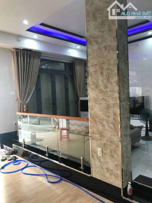 🏡 NHÀ ĐẸP KHU PHÂN LÔ P15 TÂN BÌNH – NGANG KHỦNG 7M – SÁT NGUYỄN SỸ SÁCH - 83M2 - 10.5 TỶ - 1
