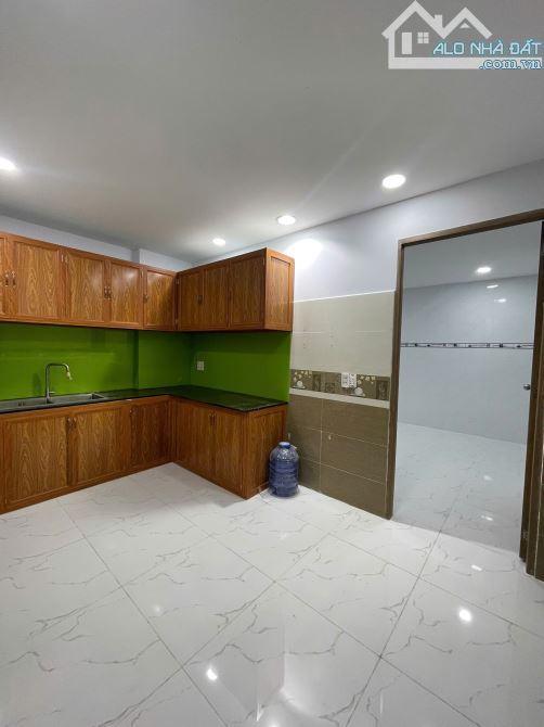 BÁN NHÀ ĐẸP CẠNH LÊ VĂN QUỚ.I - NGÃ TƯ 4 XÃ - HẺM XE HƠI - ( 4X15M ) - 1